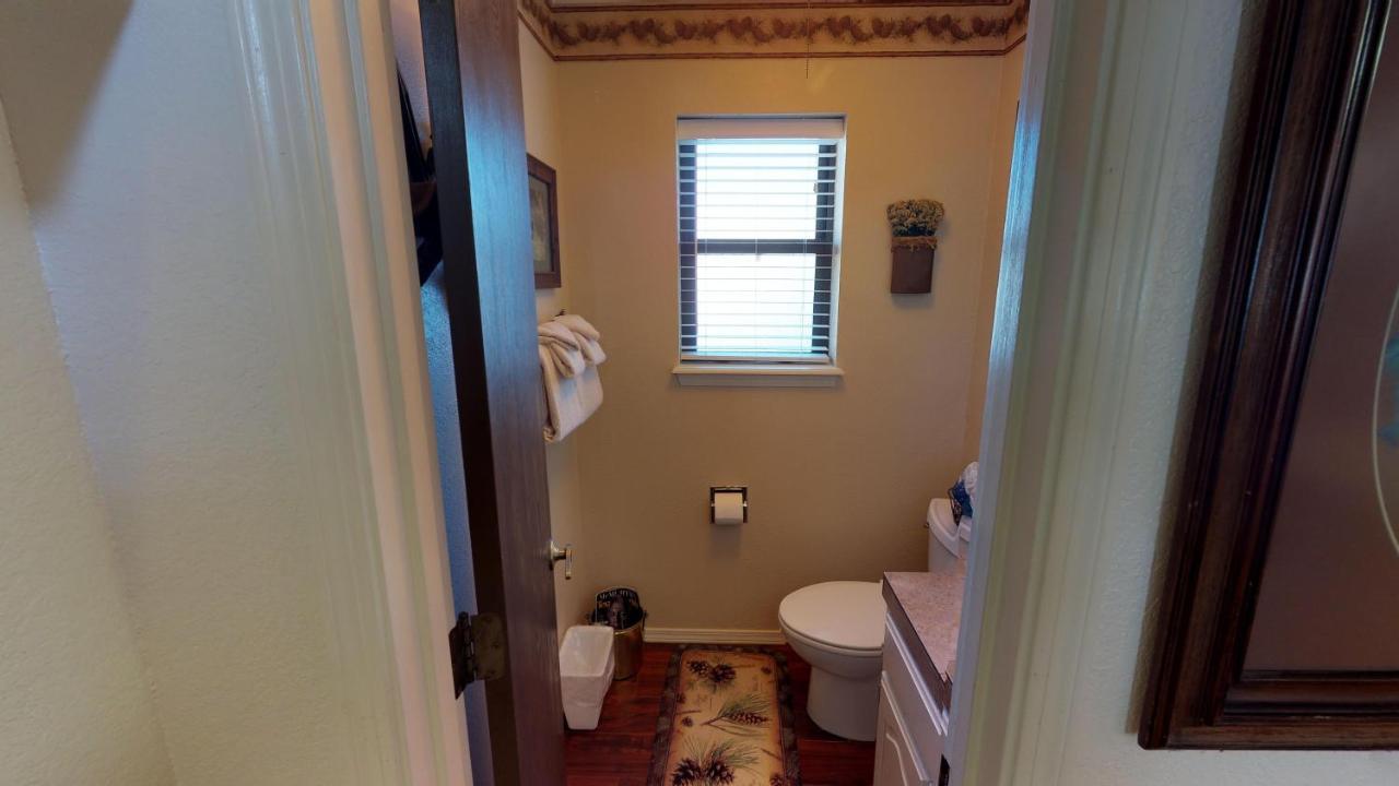 Апартаменти Claim Jumper 8 Townhouse With High Speed Wifi Ред-Рівер Екстер'єр фото